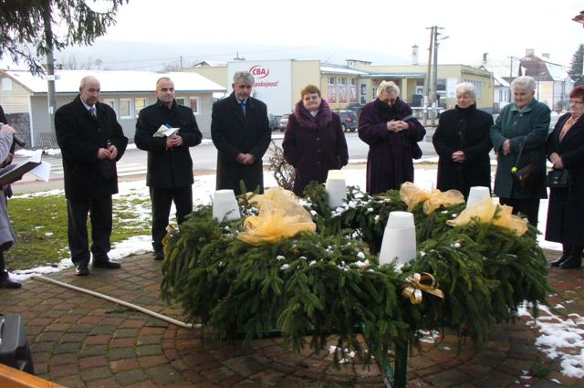 Adventny veniec 10.JPG