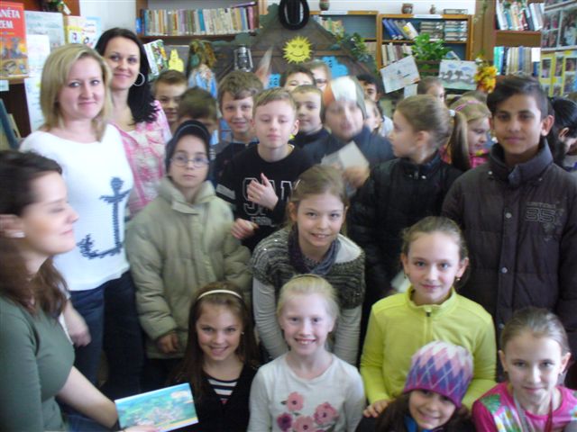 Mesiac_knihy 2016  6.JPG