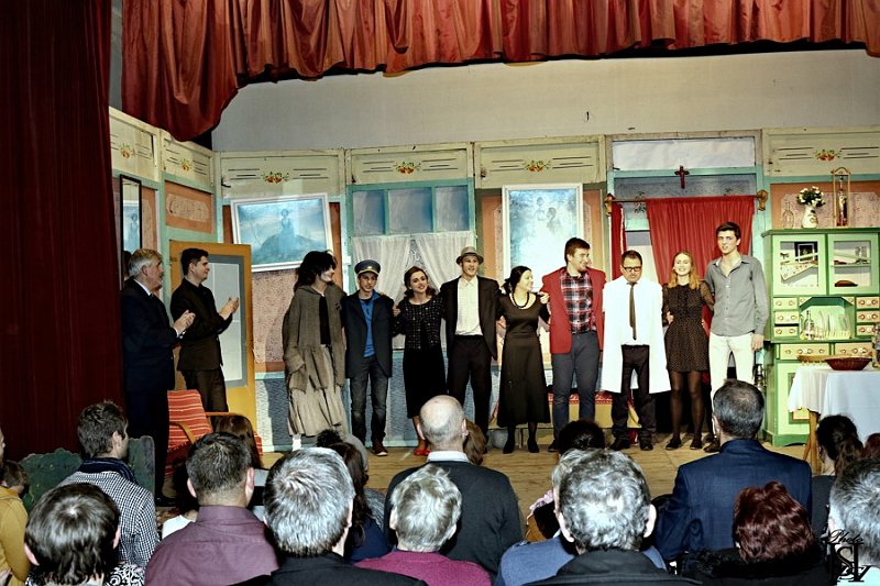 Divadlo2017   238.jpg