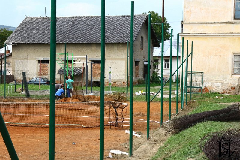 Vystavba ihriska 104.JPG