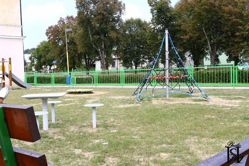 Vystavba ihriska 108.JPG