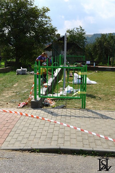 Vystavba ihriska 91.JPG