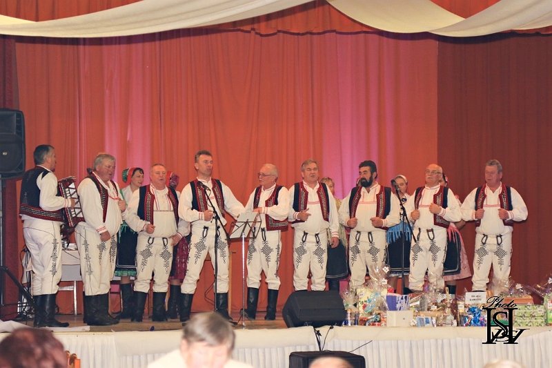 Papucovy bal 2018   103.jpg