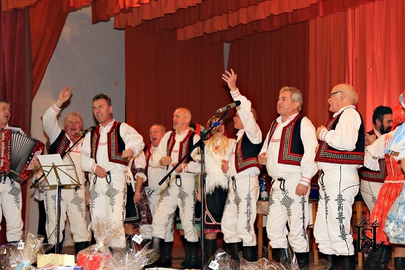 Papucovy bal 2018   119.jpg