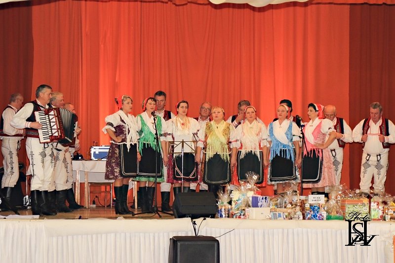 Papucovy bal 2018   74.jpg