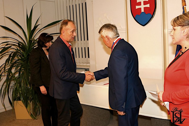 Ustanovujuca schodza 16.jpg