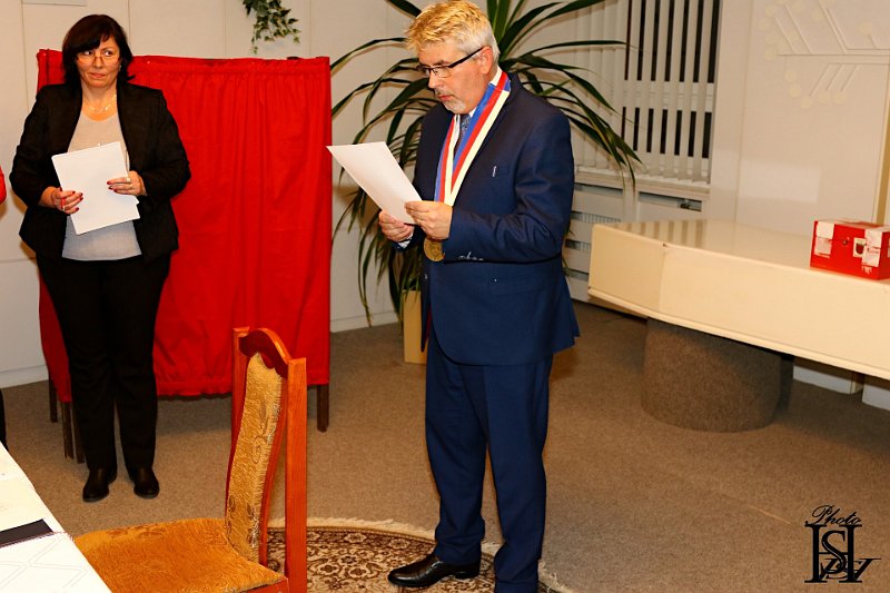 Ustanovujuca schodza 23.jpg