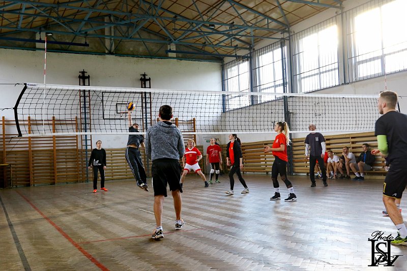 Volejbal-hasici 13.jpg