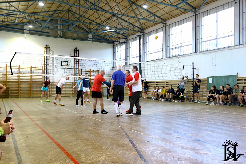 Volejbal-hasici 23.jpg