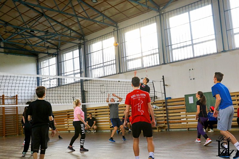 Volejbal-hasici 4.jpg