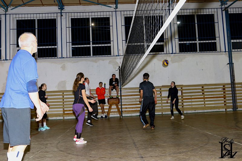 Volejbal-hasici 40.jpg