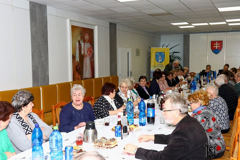 Dochodcove PL 90.jpg