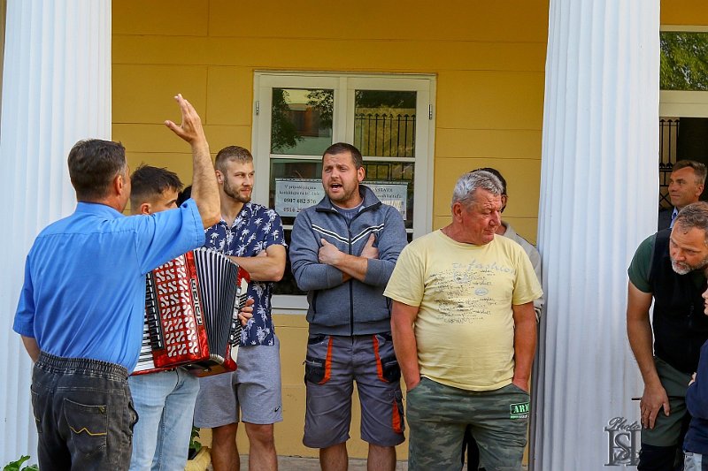Stavanie maja 17.jpg