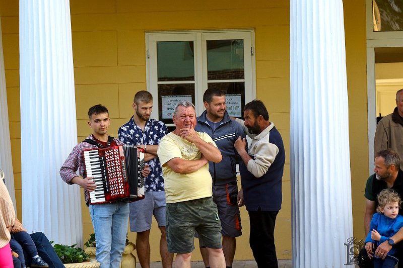 Stavanie maja 21.jpg