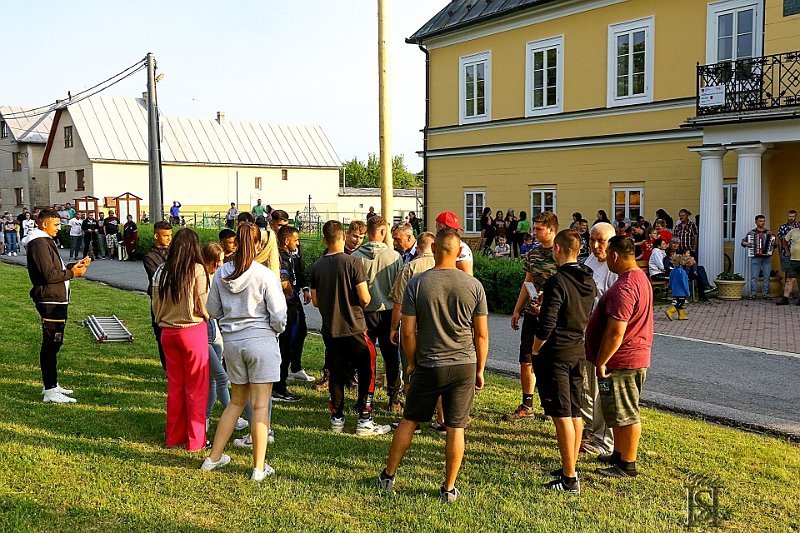 Stavanie maja 25.jpg