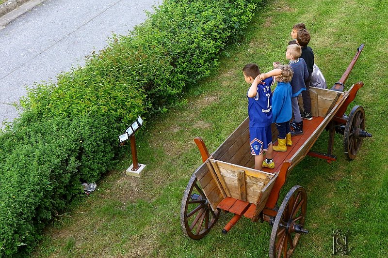 Stavanie maja 41.jpg