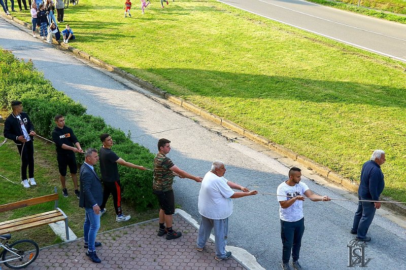 Stavanie maja 42.jpg