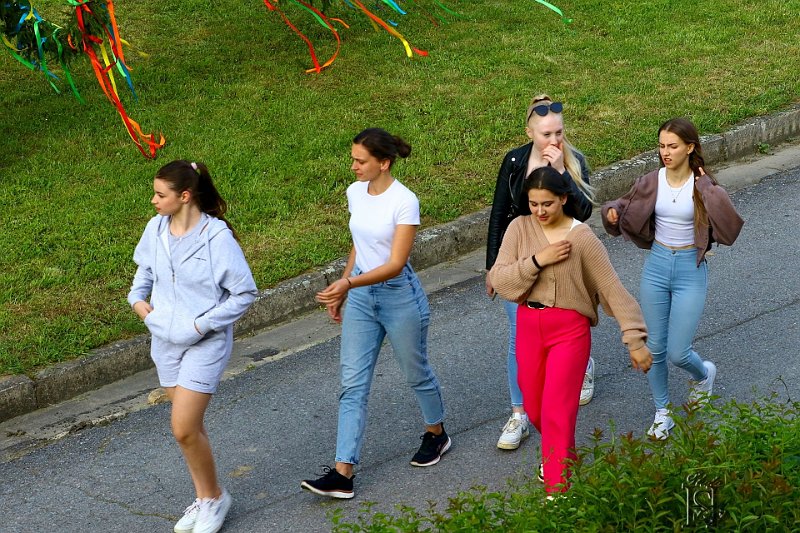 Stavanie maja 49.jpg