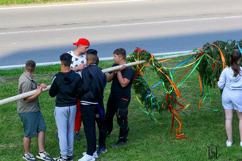 Stavanie maja 51.jpg