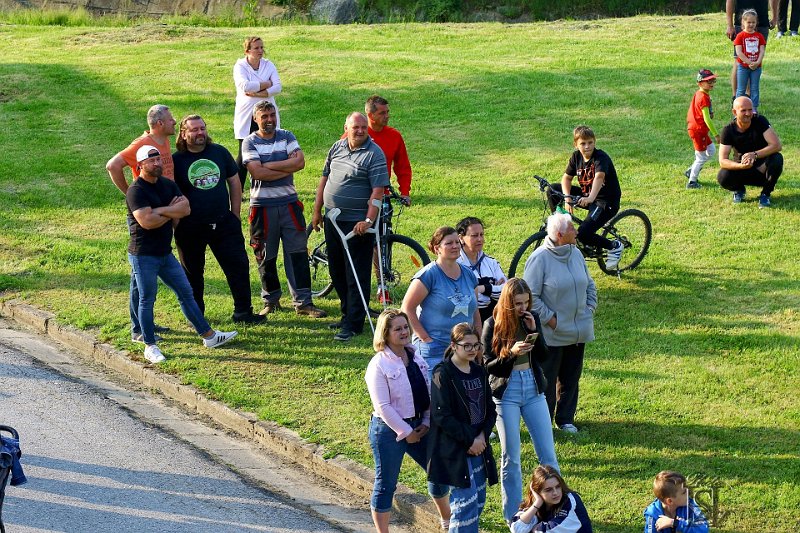 Stavanie maja 58.jpg