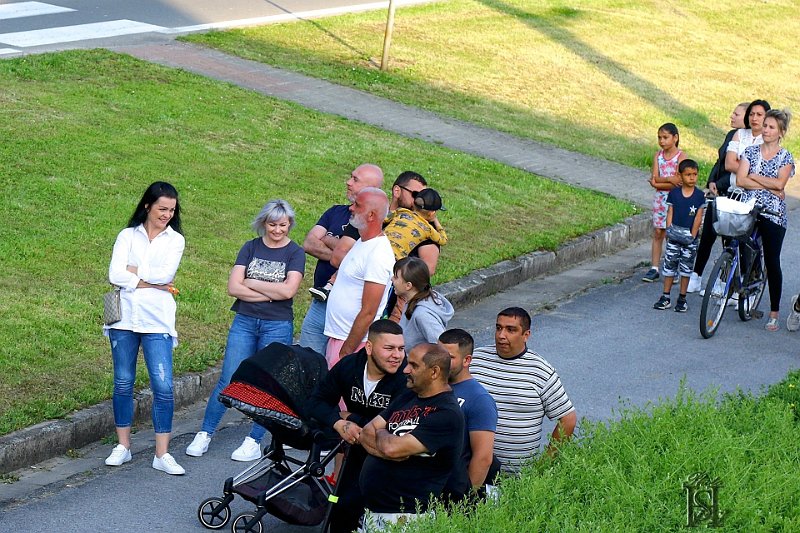 Stavanie maja 60.jpg