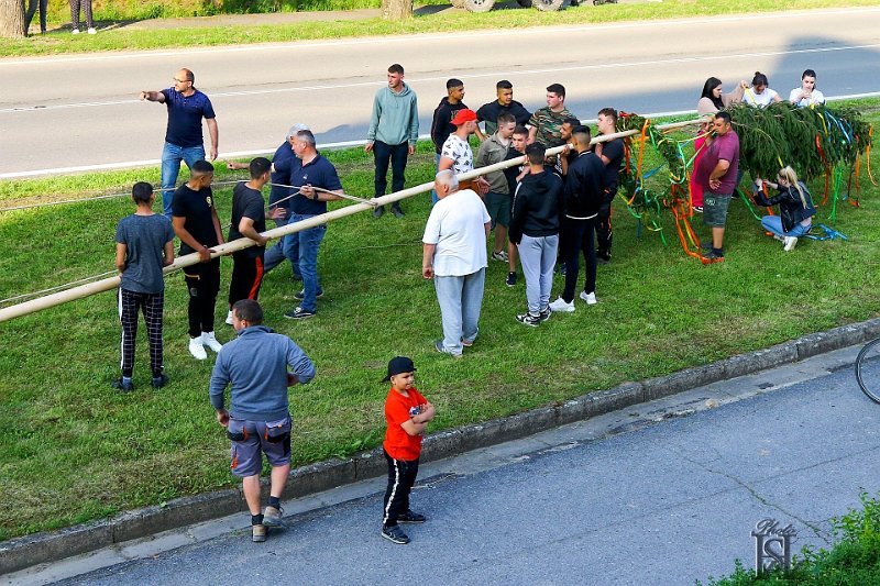 Stavanie maja 61.jpg