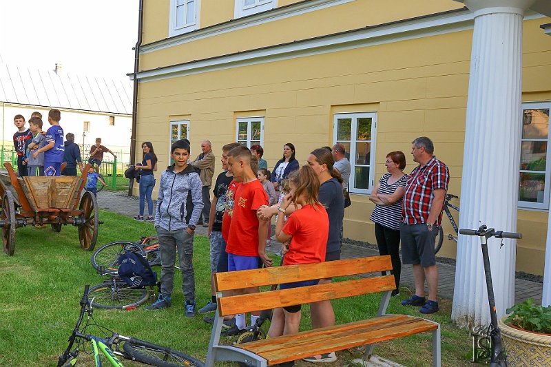 Stavanie maja 62.jpg