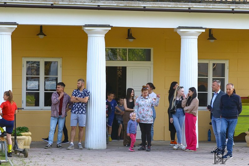 Stavanie maja 71.jpg